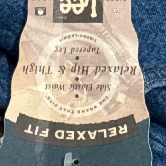 Lee Relaxed Fit Side Elastic Jeans – Women’s 16 Petite – NWT - Picture 5 of 7